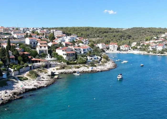 Divine Seaview דירה